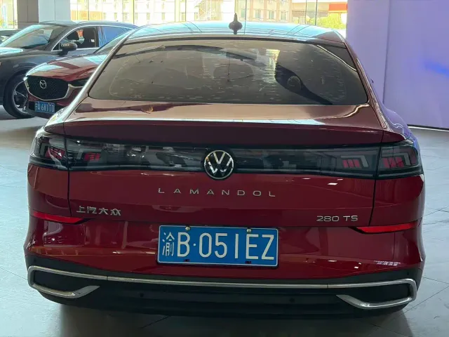 Volkswagen Lamando — Фото автомобиля 4