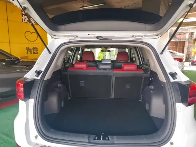 Changan CS75 — Фото автомобиля 18