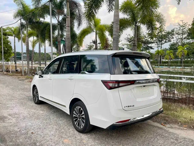 Wuling Jiachen — Фото автомобиля 7