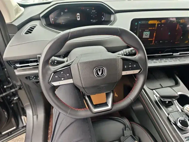 Changan CS55 Plus — Фото автомобиля 10