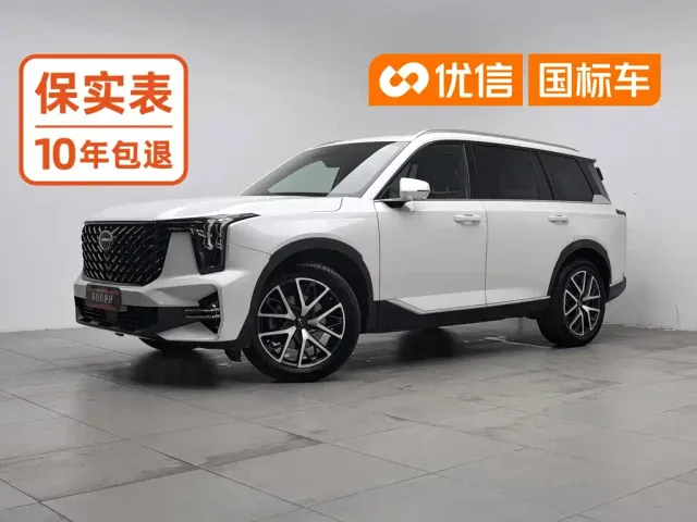 Фотография автомобиля — GAC Trumpchi GS8