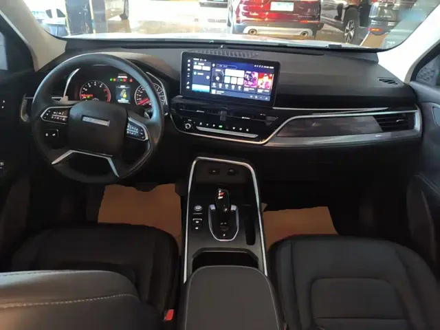 Haval H6 — Фото автомобиля 9