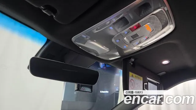 Genesis GV60 — Фото автомобиля 23