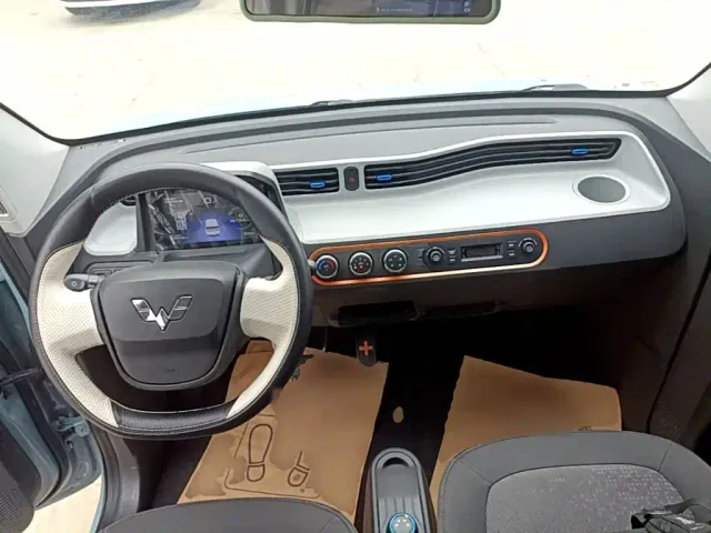 Wuling Hongguang Mini EV — Фото автомобиля 9