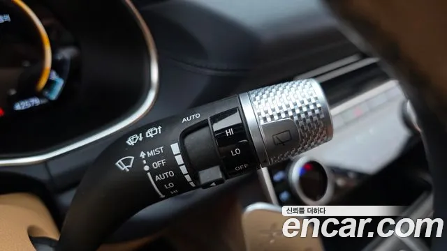 Genesis GV80 2.5T Бензин AWD — Фото автомобиля 16