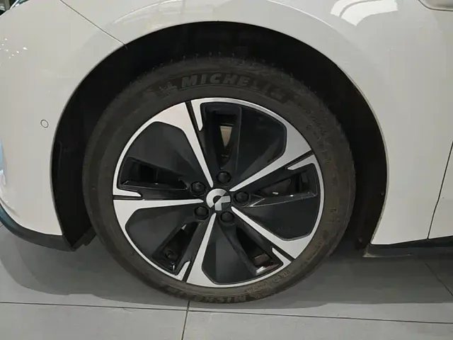 Nio ET5 Touring — Фото автомобиля 24