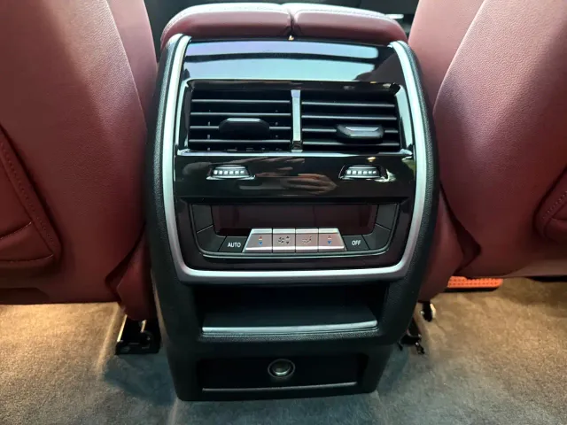 BMW X5 — Фото автомобиля 23