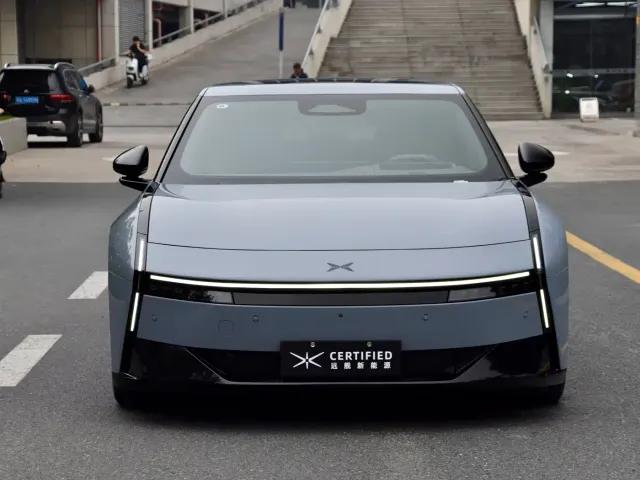 Xpeng P7 — Фото автомобиля 4