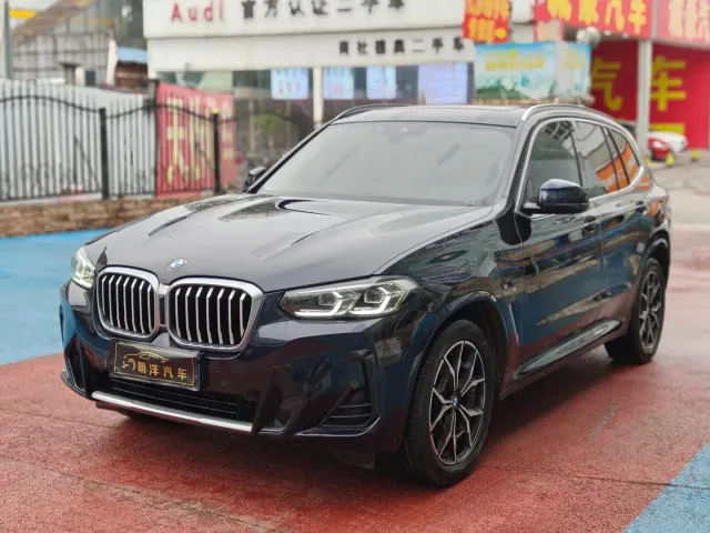 Фотография автомобиля — BMW X3