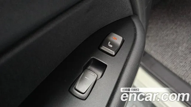 KG_Mobility_Ssangyong Rexton Новый Rexton Sport Дизель 2.2 2WD — Фото автомобиля 18