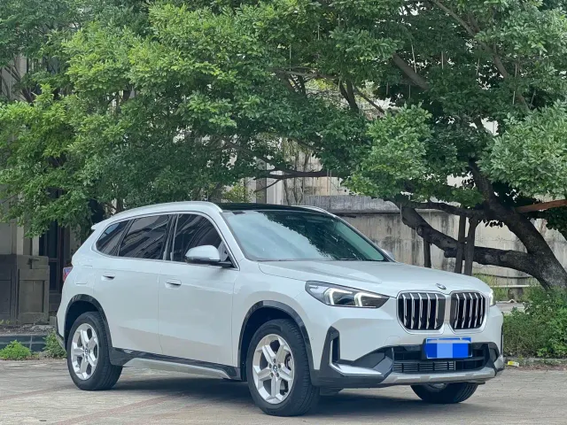 BMW X1 — Фото автомобиля 3