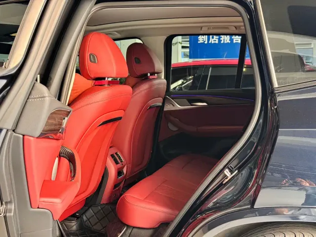 BMW X3 — Фото автомобиля 8