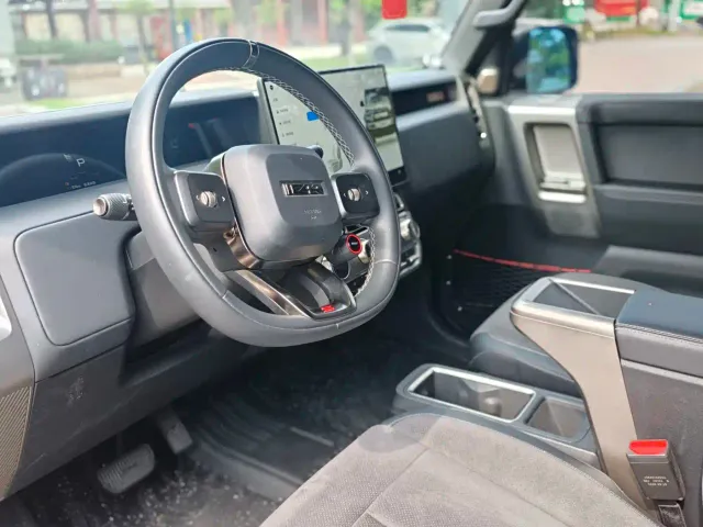iCAR V23 — Фото автомобиля 9