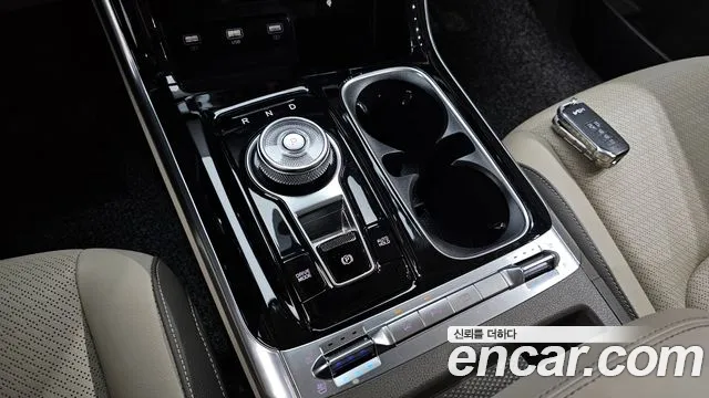 Kia Canival Carnival 4 поколение Бензин 7 мест Noblesse — Фото автомобиля 8