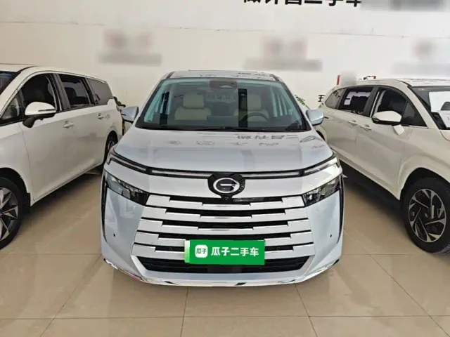 GAC Trumpchi E8 — Фото автомобиля 2