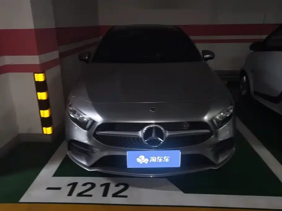 Mercedes-Benz Mercedes-Benz A-Class 2022 Facelift A 200 L Sport Sedan Dynamic — Фото автомобиля 2