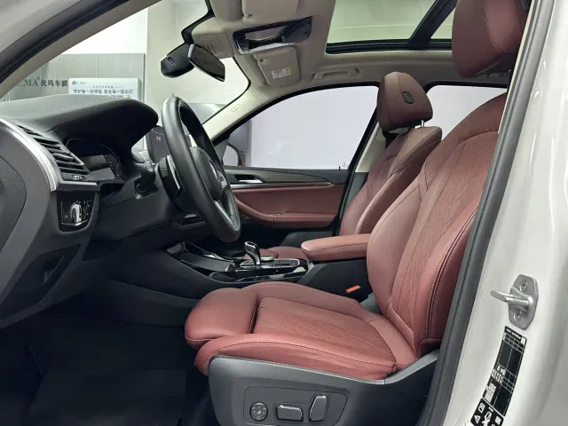 BMW X3 — Фото автомобиля 9