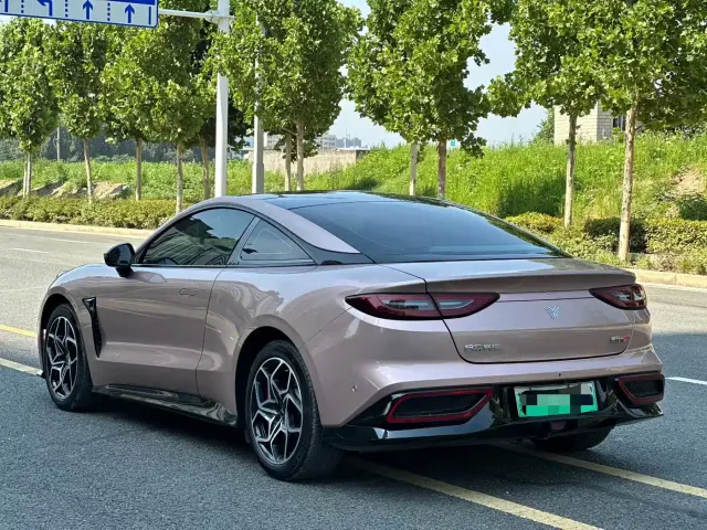 Hozon Neta GT — Фото автомобиля 9