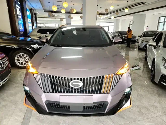 GAC Trumpchi GS3 — Фото автомобиля 2