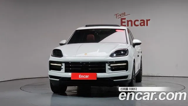 Porsche Cayenne — Фото автомобиля 3