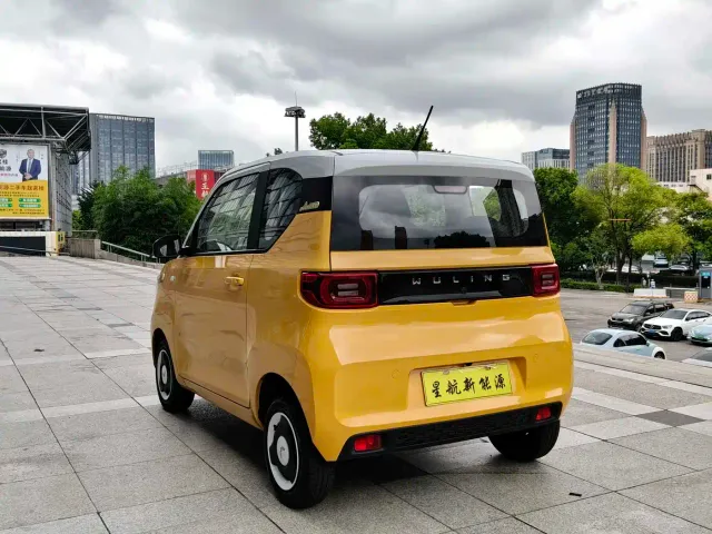 Wuling Hongguang Mini EV — Фото автомобиля 7