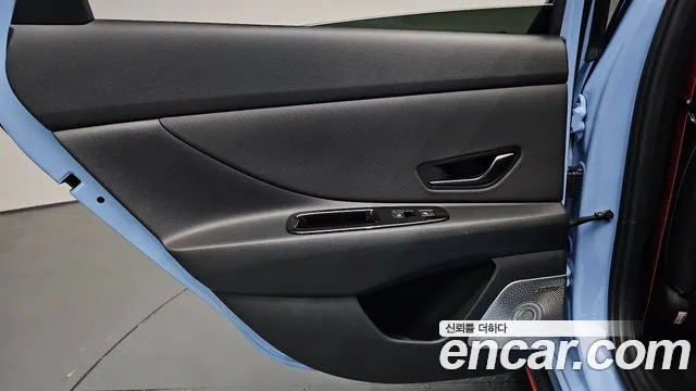 Hyundai AVANTE — Фото автомобиля 25