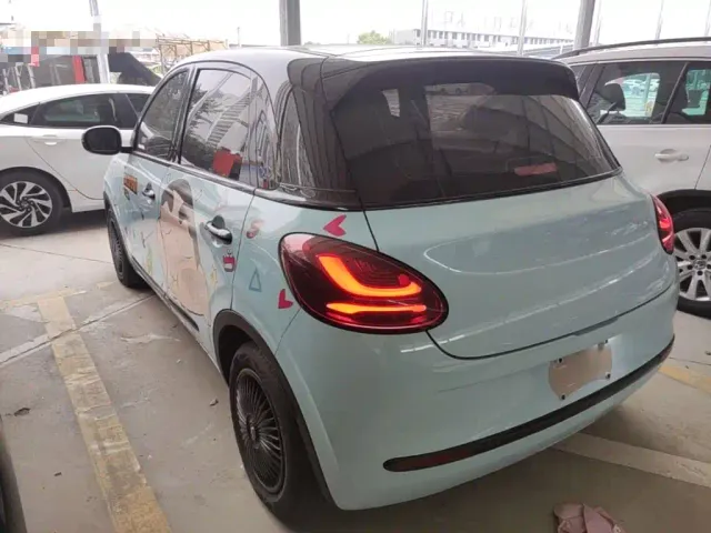 Wuling Bingo — Фото автомобиля 4