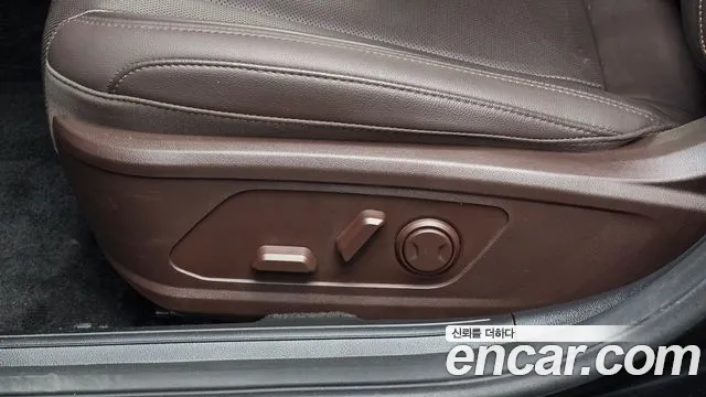 Hyundai Grandeur GN7 — Фото автомобиля 19