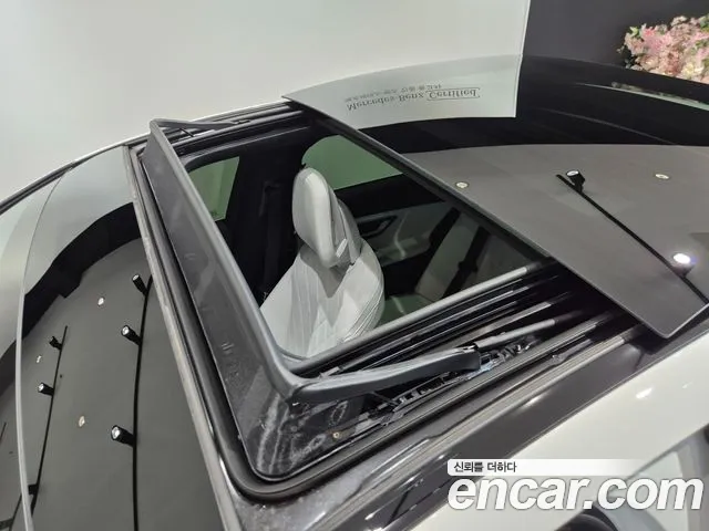 Mercedes-Benz E-Class — Фото автомобиля 20
