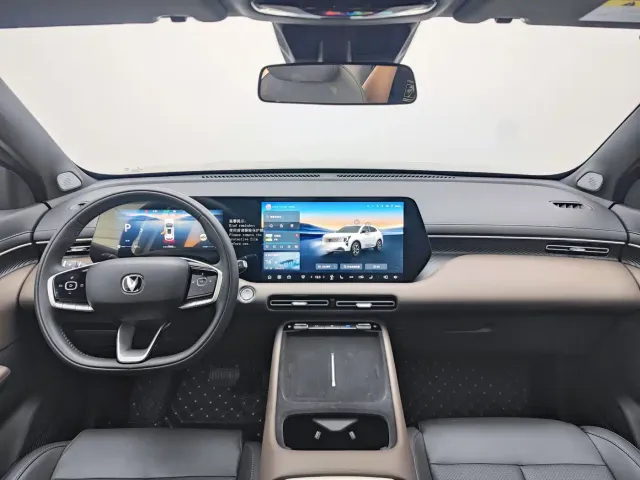 Changan CS55 Plus — Фото автомобиля 18