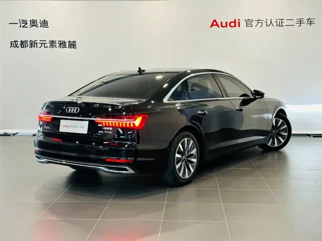Audi A6L — Фото автомобиля 4