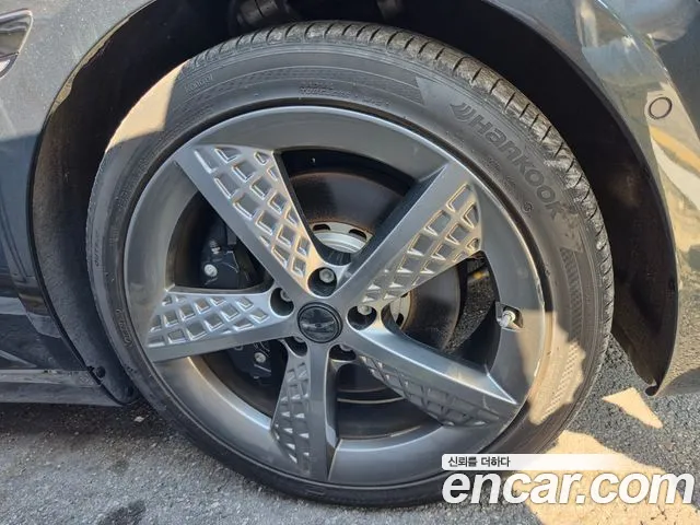 Genesis G80 RG3 — Фото автомобиля 9
