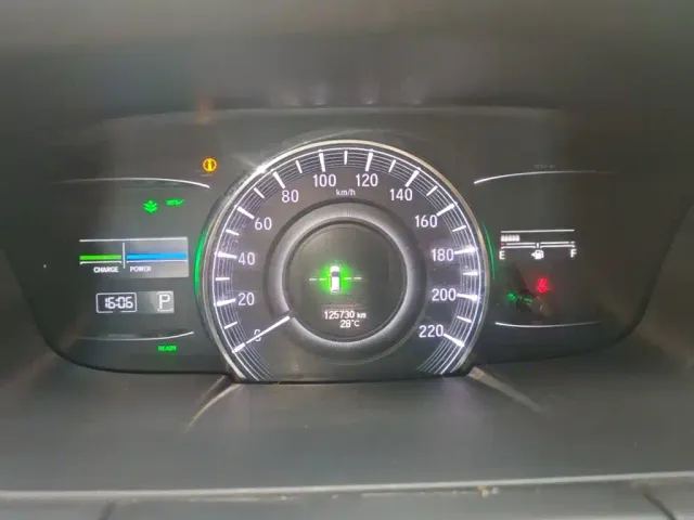Honda Odyssey — Фото автомобиля 11