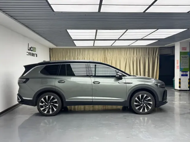 Volkswagen Talagon — Фото автомобиля 7