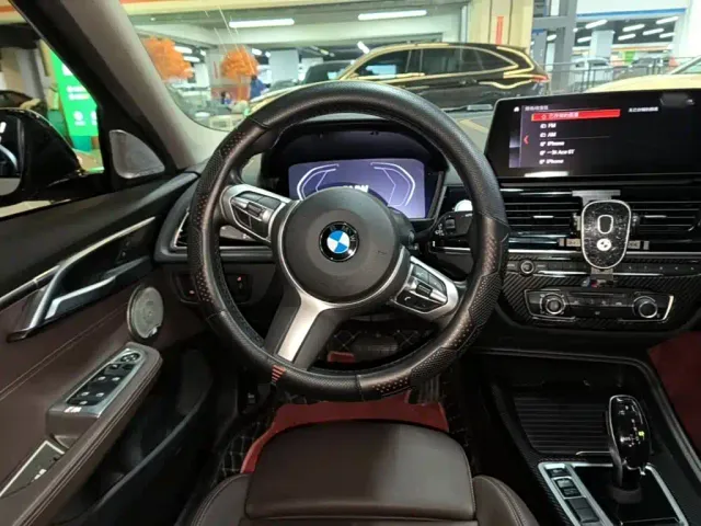 BMW 1 Series — Фото автомобиля 10