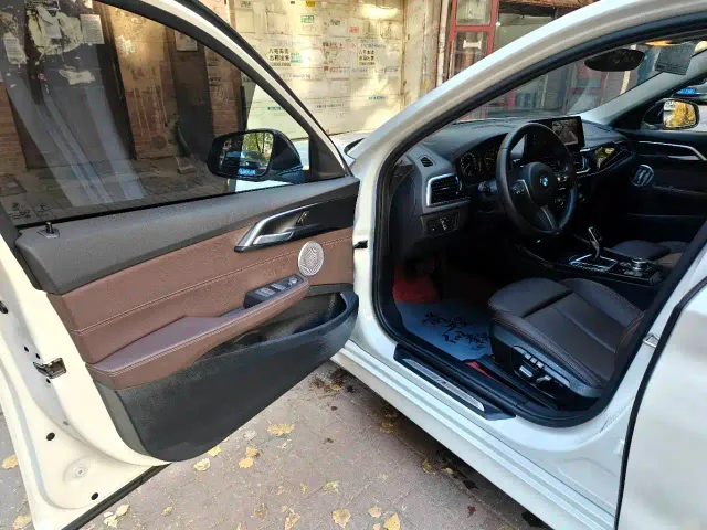 BMW 1 Series — Фото автомобиля 13