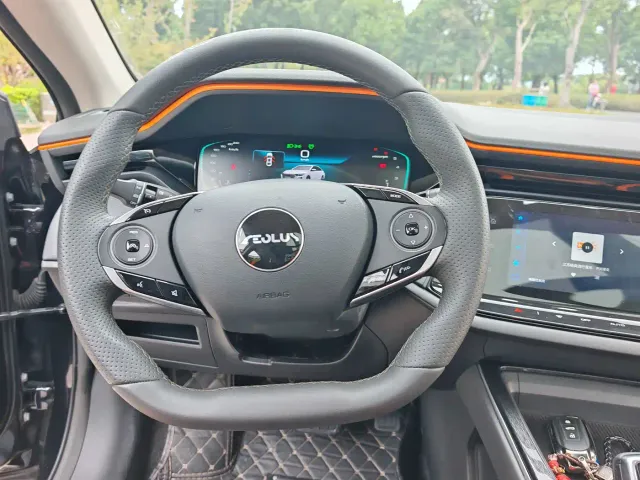 Dongfeng Yixuan MAX — Фото автомобиля 17