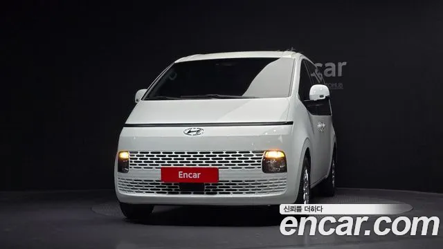 Hyundai Staria Staria Карго 3 места — Фото автомобиля 3