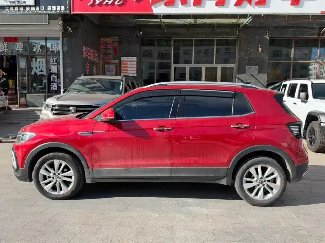 Volkswagen T-Cross — Фото автомобиля 4