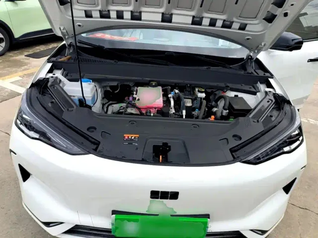 Geely Galaxy E5 — Фото автомобиля 19