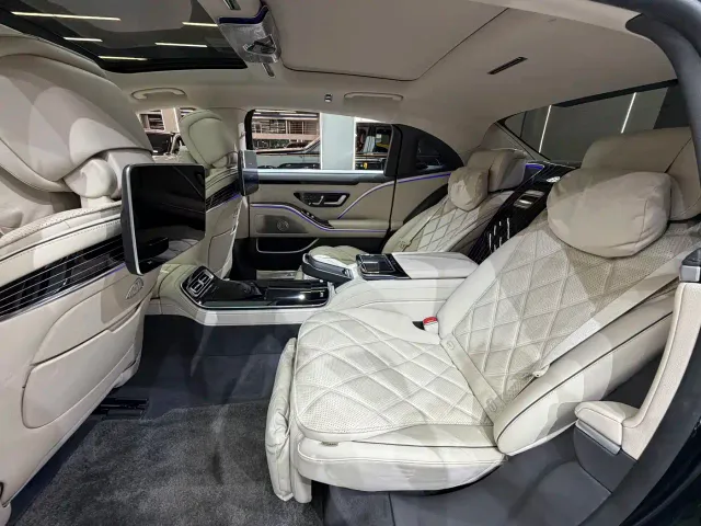 Mercedes-Benz Maybach S-Class — Фото автомобиля 11