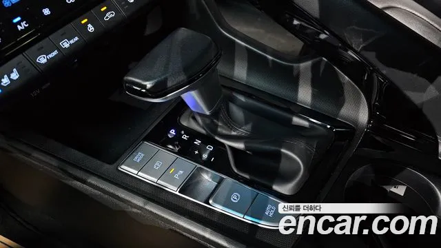 Hyundai Avante CN7 — Фото автомобиля 9