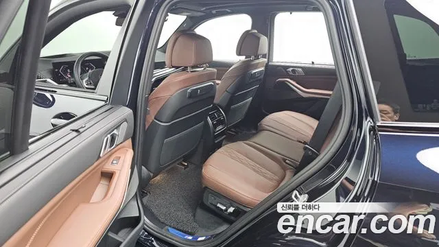 BMW X5 — Фото автомобиля 12