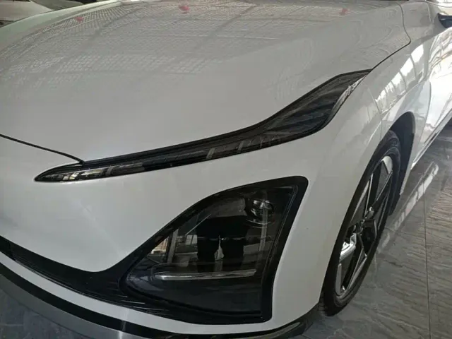 Wuling Starlight — Фото автомобиля 23