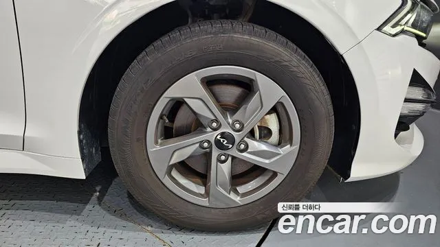 Kia K5 K5 3 поколение 2.0 LPI(Для проката) — Фото автомобиля 5