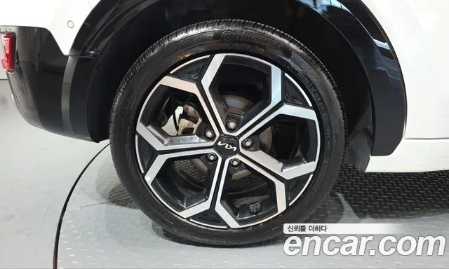 Kia Niro The All New — Фото автомобиля 5