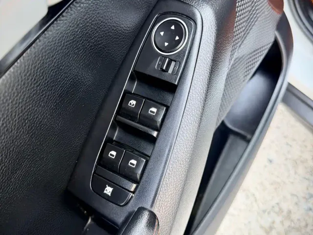 Kia Seltos — Фото автомобиля 17