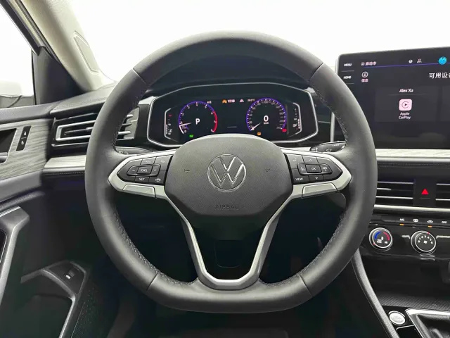 Volkswagen Sagitar — Фото автомобиля 12