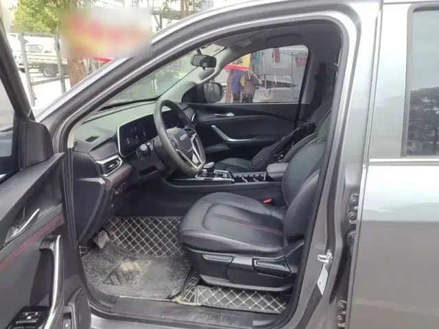 Maxus T90 — Фото автомобиля 14