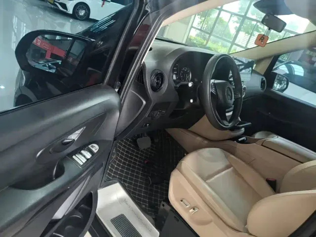 Mercedes-Benz Vito — Фото автомобиля 15